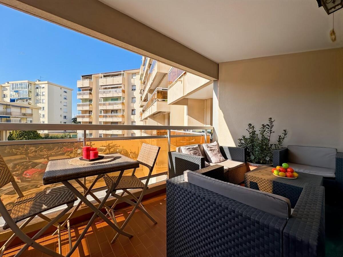 Appartement Cosy T1 A 5 Minutes Des Plages Fréjus